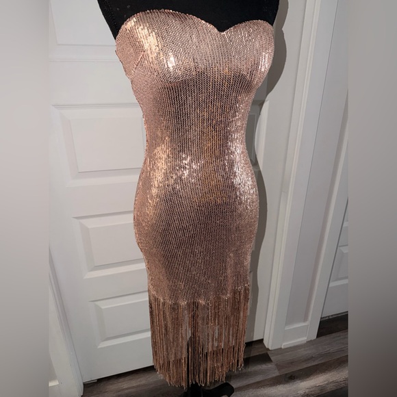 Boutine LA Dresses & Skirts - Elegant Rose Gold Sequin Dress